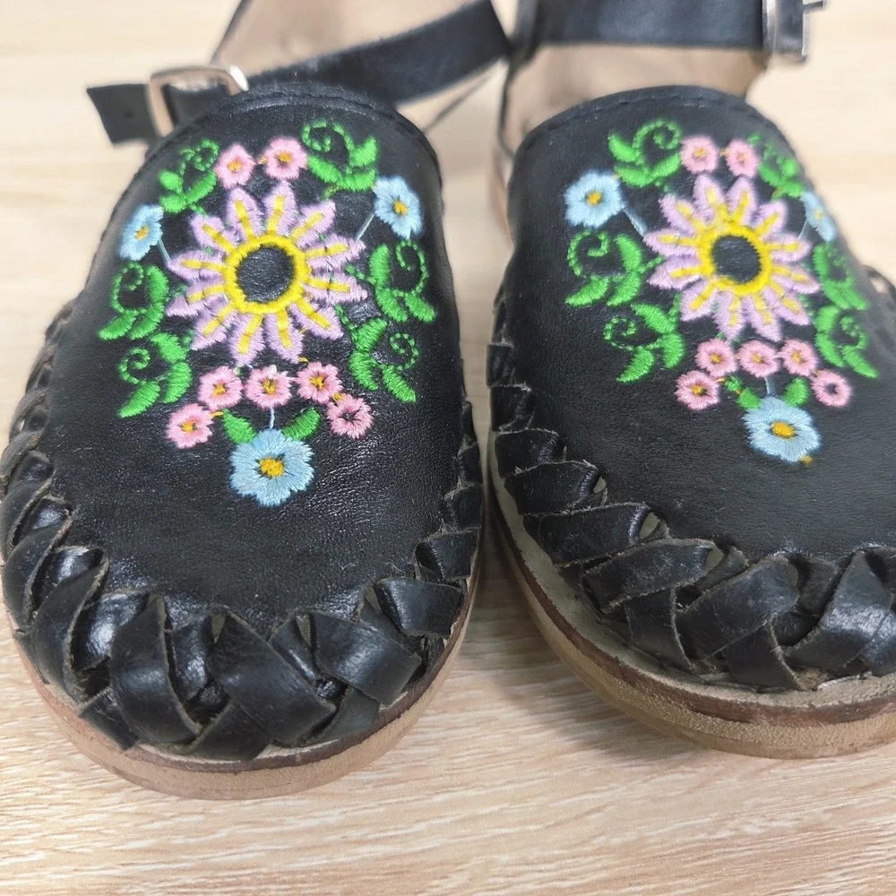 Cowboy Empire Floral Embroidered Leather Huarache Sandals Kids US 12.5 Mexico 19